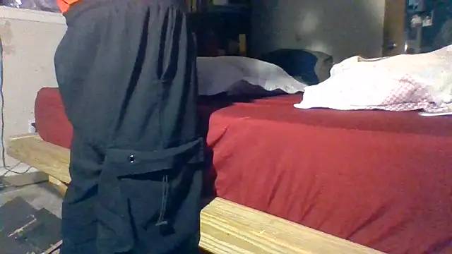 Snapshot of Houstonslong1 chatting on November 14, 12:26 pm Houstonslong1 online show from November 14, 12:26 pm