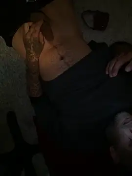 Snapshot of Houstonslong1 chatting on December 3, 8:40 pm Houstonslong1 online show from December 3, 8:40 pm