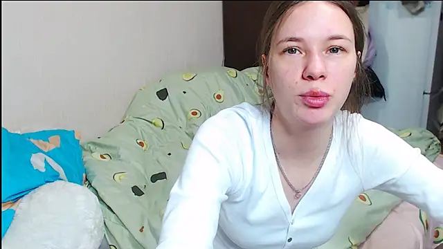 leila bambi  online show from January 19, 5:07 pm