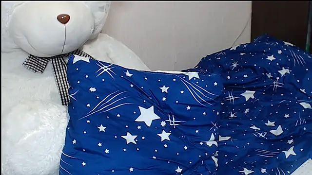 leila bambi  online show from January 27, 12:33 am