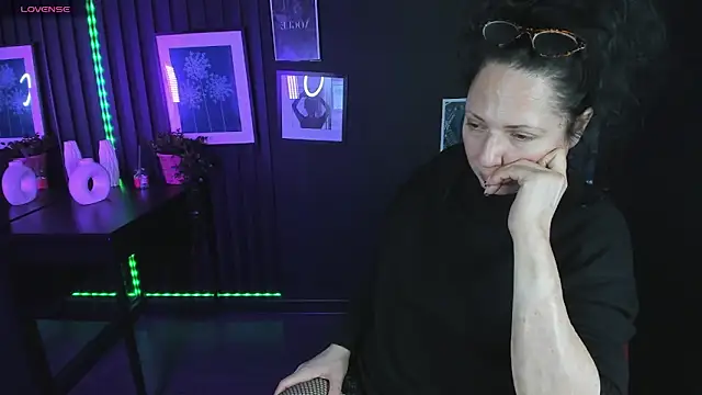 Anita Muse online show from March 3, 4:58 am