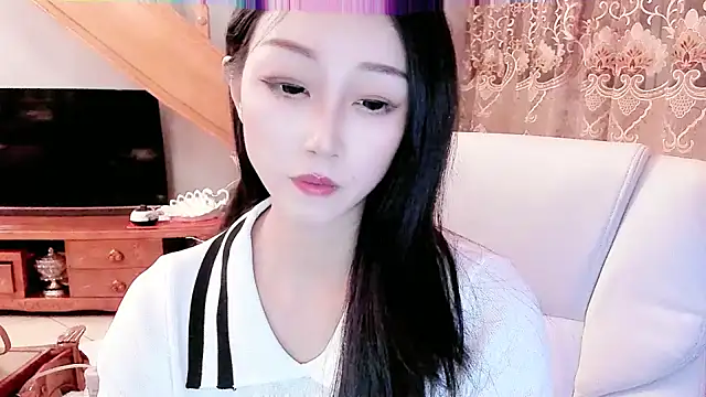 Snapshot of NIAN-er chatting on January 13, 2:21 pm NIAN-er online show from January 13, 2:21 pm