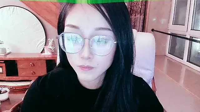 Snapshot of NIAN-er chatting on February 23, 1:10 pm NIAN-er online show from February 23, 1:10 pm