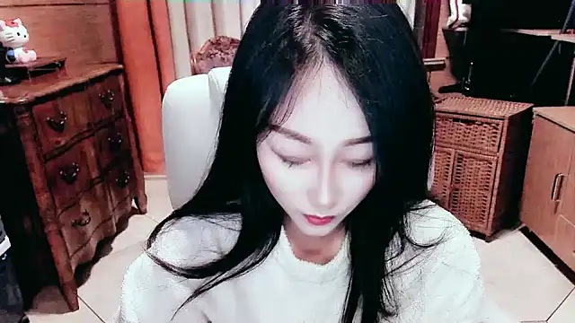 Snapshot of NIAN-er chatting on February 27, 1:17 pm NIAN-er online show from February 27, 1:17 pm