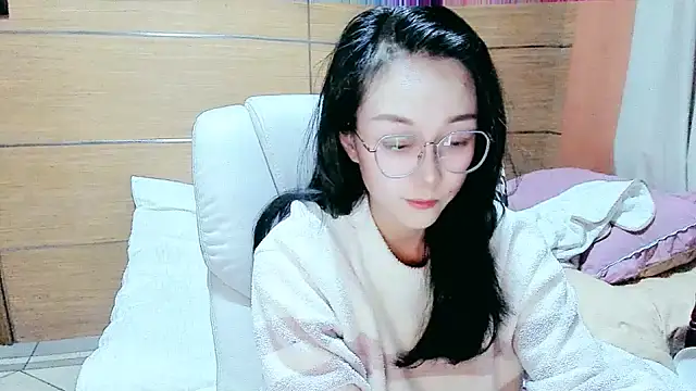 Snapshot of NIAN-er chatting on March 7, 2:01 pm NIAN-er online show from March 7, 2:01 pm