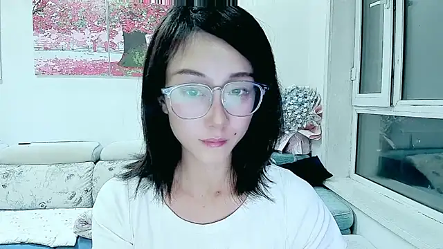 Snapshot of NIAN-er chatting on September 23, 1:47 pm NIAN-er online show from September 23, 1:47 pm