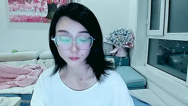 Snapshot of NIAN-er chatting on September 25, 12:42 pm NIAN-er online show from September 25, 12:42 pm