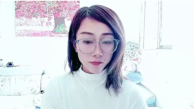 Snapshot of NIAN-er chatting on September 27, 1:43 am NIAN-er online show from September 27, 1:43 am