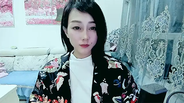 Snapshot of NIAN-er chatting on October 3, 4:04 pm NIAN-er online show from October 3, 4:04 pm