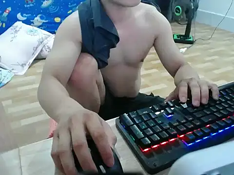 Cloudycockcare online show from February 1, 8:02 am