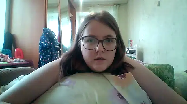 Snapshot of DesireMelissa chatting on January 16, 10:53 am DesireMelissa online show from January 16, 10:53 am