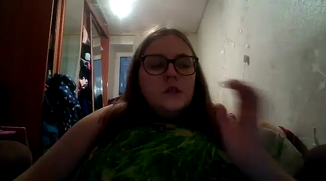 Snapshot of DesireMelissa chatting on January 29, 2:21 pm DesireMelissa online show from January 29, 2:21 pm
