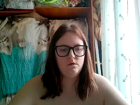 DesireMelissa online show from April 2, 8:01 am