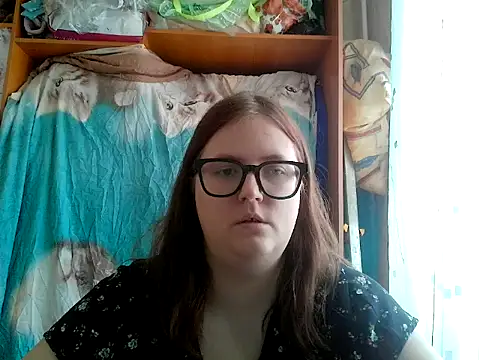 DesireMelissa online show from April 15, 7:37 am