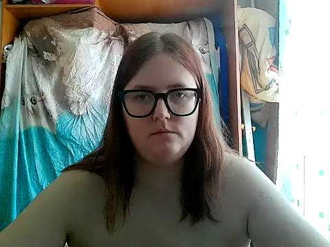 DesireMelissa online show from April 21, 6:52 am