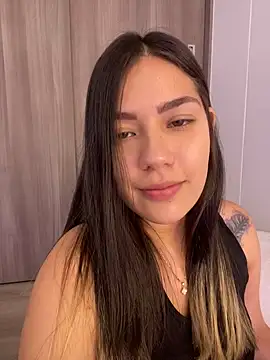 Snapshot of Latina_vanessa chatting on December 26, 9:37 pm Latina vanessa online show from December 26, 9:37 pm