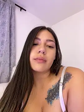 Snapshot of Latina_vanessa chatting on March 17, 10:49 pm Latina vanessa online show from March 17, 10:49 pm