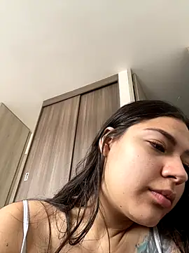 Snapshot of Latina_vanessa chatting on September 28, 5:18 pm Latina vanessa online show from September 28, 5:18 pm