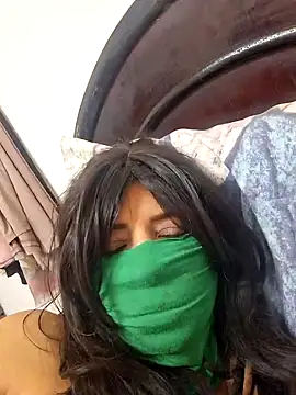 Snapshot of Rozittaa chatting on January 4, 12:59 am Rozittaa online show from January 4, 12:59 am