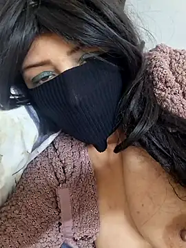 Snapshot of Rozittaa chatting on March 2, 10:38 pm Rozittaa online show from March 2, 10:38 pm