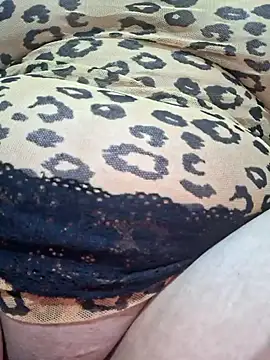 Snapshot of Rozittaa chatting on October 7, 4:37 pm Rozittaa online show from October 7, 4:37 pm