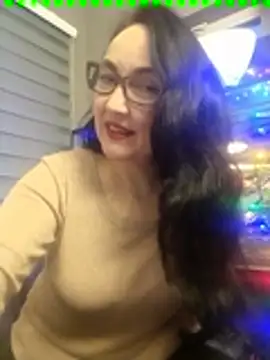 Snapshot of CamilleDesire chatting on December 26, 4:04 pm CamilleDesire online show from December 26, 4:04 pm