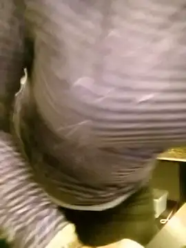 Snapshot of CamilleDesire chatting on January 8, 4:11 pm CamilleDesire online show from January 8, 4:11 pm