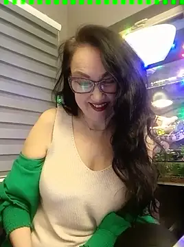 Snapshot of CamilleDesire chatting on February 11, 5:07 pm CamilleDesire online show from February 11, 5:07 pm