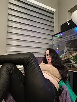 CamilleDesire online show from November 19, 5:02 pm