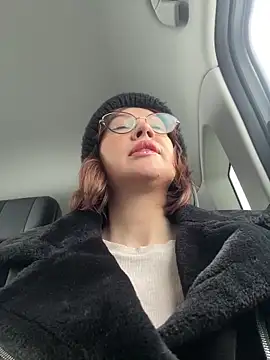 RinaCat online show from February 17, 5:04 am