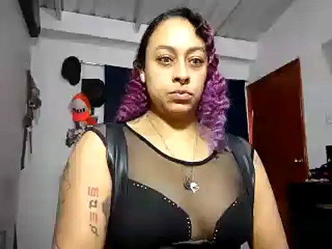 Cata Blue   online show from January 24, 2:30 pm