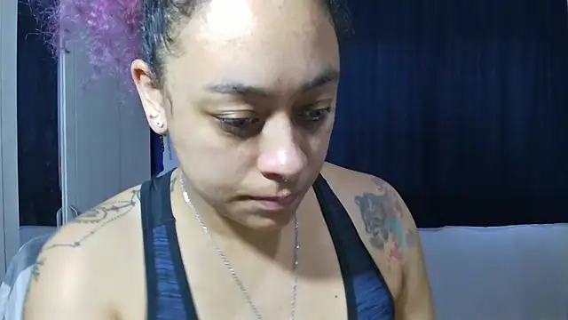 Cata Blue   online show from February 15, 2:33 pm