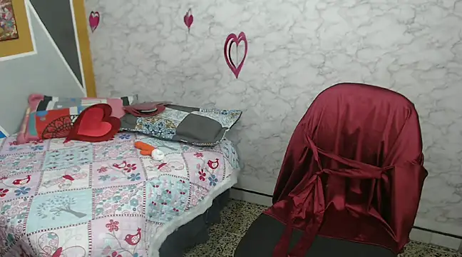 Georgina Copper online show from February 6, 4:58 pm