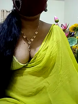 Snapshot of Ameera19 chatting on February 9, 7:19 pm Ameera19 online show from February 9, 7:19 pm