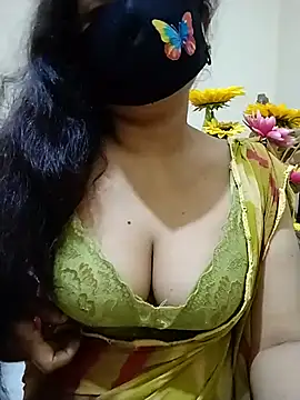 Ameera19 online show from July 18, 1:21 am