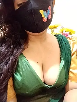 Ameera19 online show from July 18, 7:28 pm