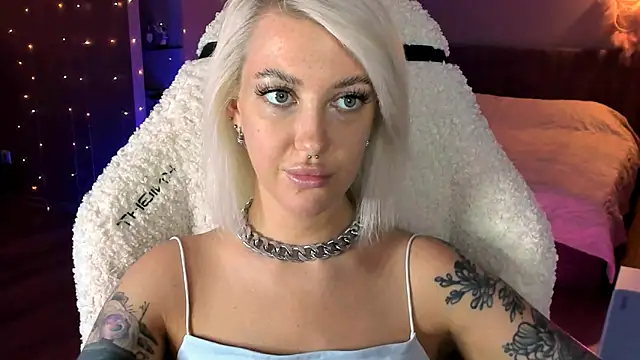 tykioty Miley online show from November 27, 12:18 pm