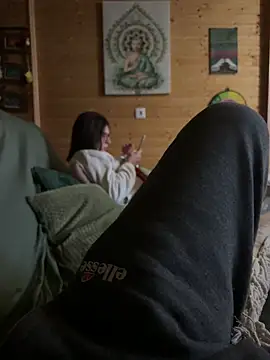 Snapshot of AreiasTuga chatting on March 12, 11:55 pm AreiasTuga online show from March 12, 11:55 pm