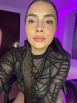 soy paulina online show from November 30, 8:13 pm