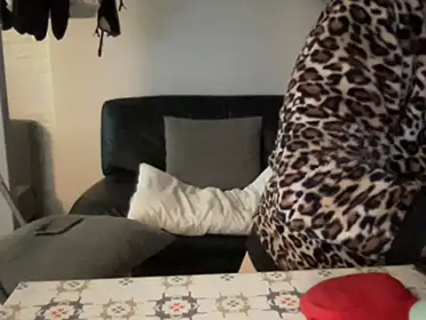 Snapshot of EroticVenetian chatting on March 10, 11:16 pm EroticVenetian online show from March 10, 11:16 pm