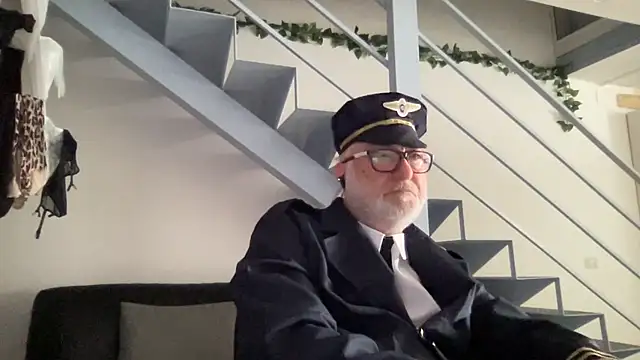 Snapshot of EroticVenetian chatting on March 11, 9:24 am EroticVenetian online show from March 11, 9:24 am