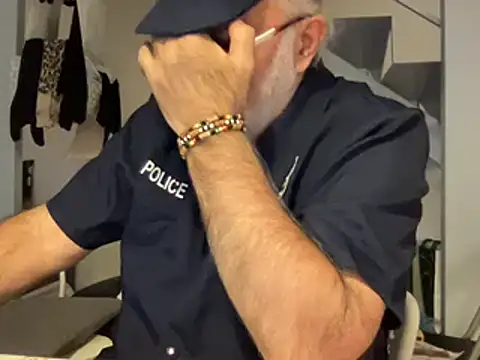 Snapshot of EroticVenetian chatting on March 16, 7:06 pm EroticVenetian online show from March 16, 7:06 pm