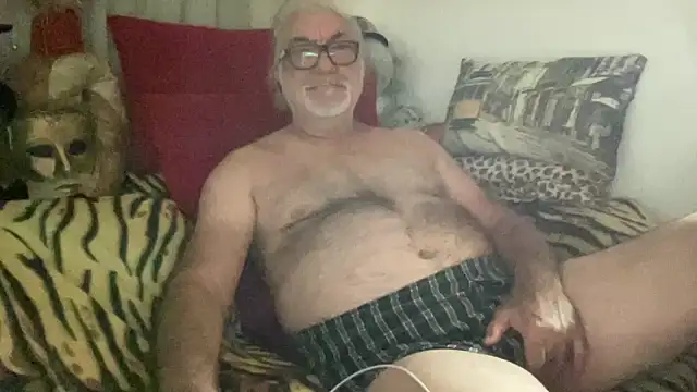 Snapshot of EroticVenetian chatting on September 17, 3:52 am EroticVenetian online show from September 17, 3:52 am