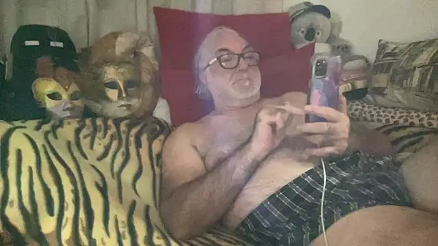 Snapshot of EroticVenetian chatting on September 30, 7:35 am EroticVenetian online show from September 30, 7:35 am