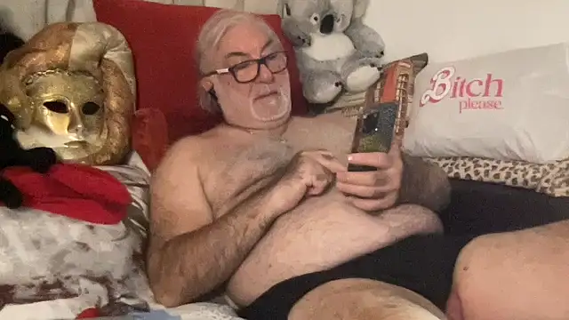 Snapshot of EroticVenetian chatting on October 8, 7:33 pm EroticVenetian online show from October 8, 7:33 pm