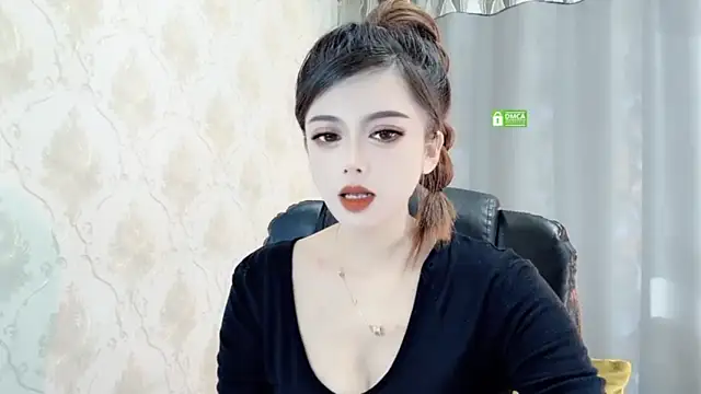 Snapshot of VIWVI chatting on January 5, 5:09 am VIWVI online show from January 5, 5:09 am