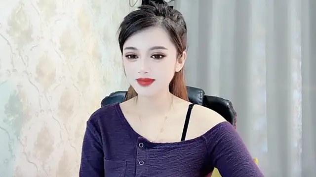 Snapshot of VIWVI chatting on February 5, 12:06 pm VIWVI online show from February 5, 12:06 pm