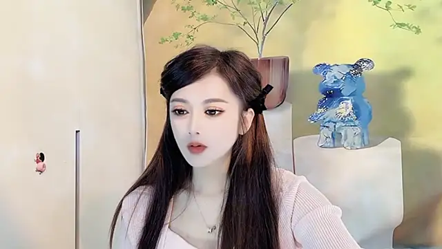 Snapshot of VIWVI chatting on March 10, 5:43 am VIWVI online show from March 10, 5:43 am