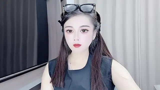 Snapshot of VIWVI chatting on September 18, 3:41 am VIWVI online show from September 18, 3:41 am