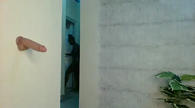 bigassbabe 001 online show from December 13, 5:21 pm